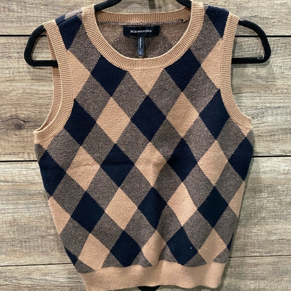 Sweater vest